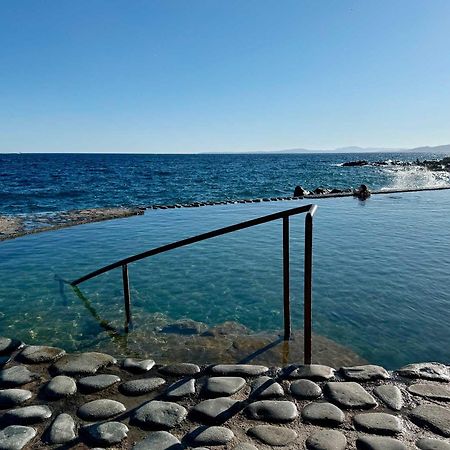 Luxury Family 2Br - Prime Location, Walk To Beach & Shopping, Sunny Balcony - Totolulu Cannes Hoche Ngoại thất bức ảnh