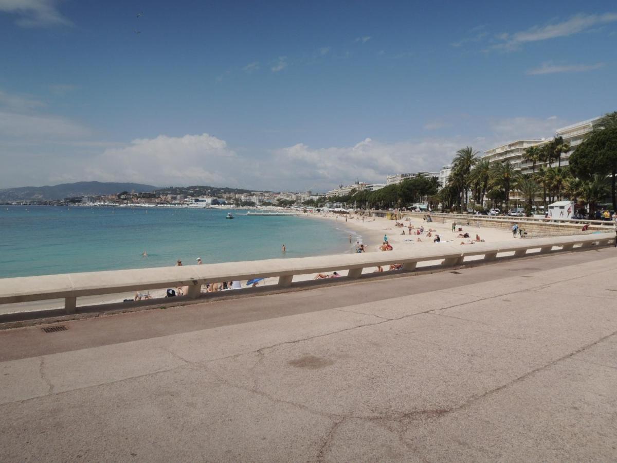 Luxury Family 2Br - Prime Location, Walk To Beach & Shopping, Sunny Balcony - Totolulu Cannes Hoche Ngoại thất bức ảnh