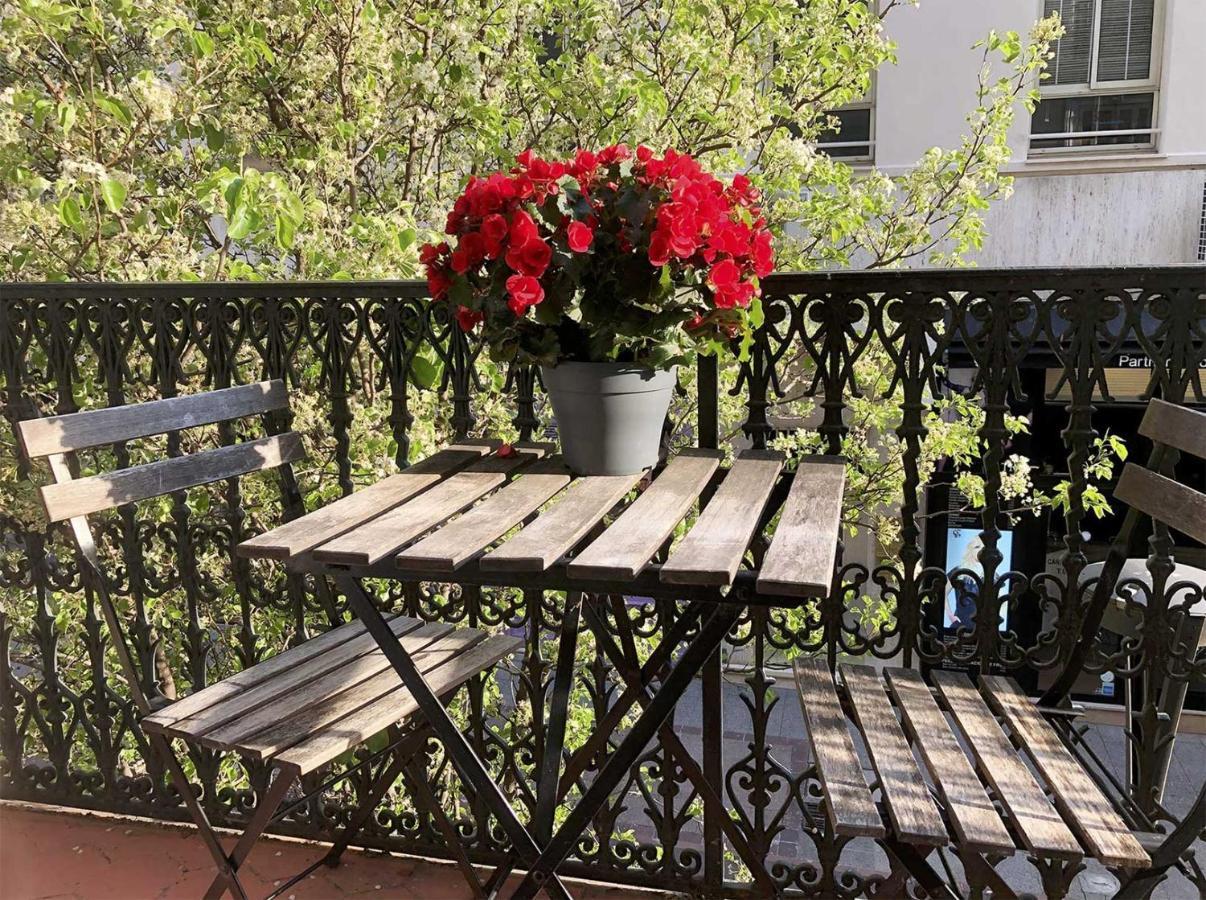 Luxury Family 2Br - Prime Location, Walk To Beach & Shopping, Sunny Balcony - Totolulu Cannes Hoche Ngoại thất bức ảnh