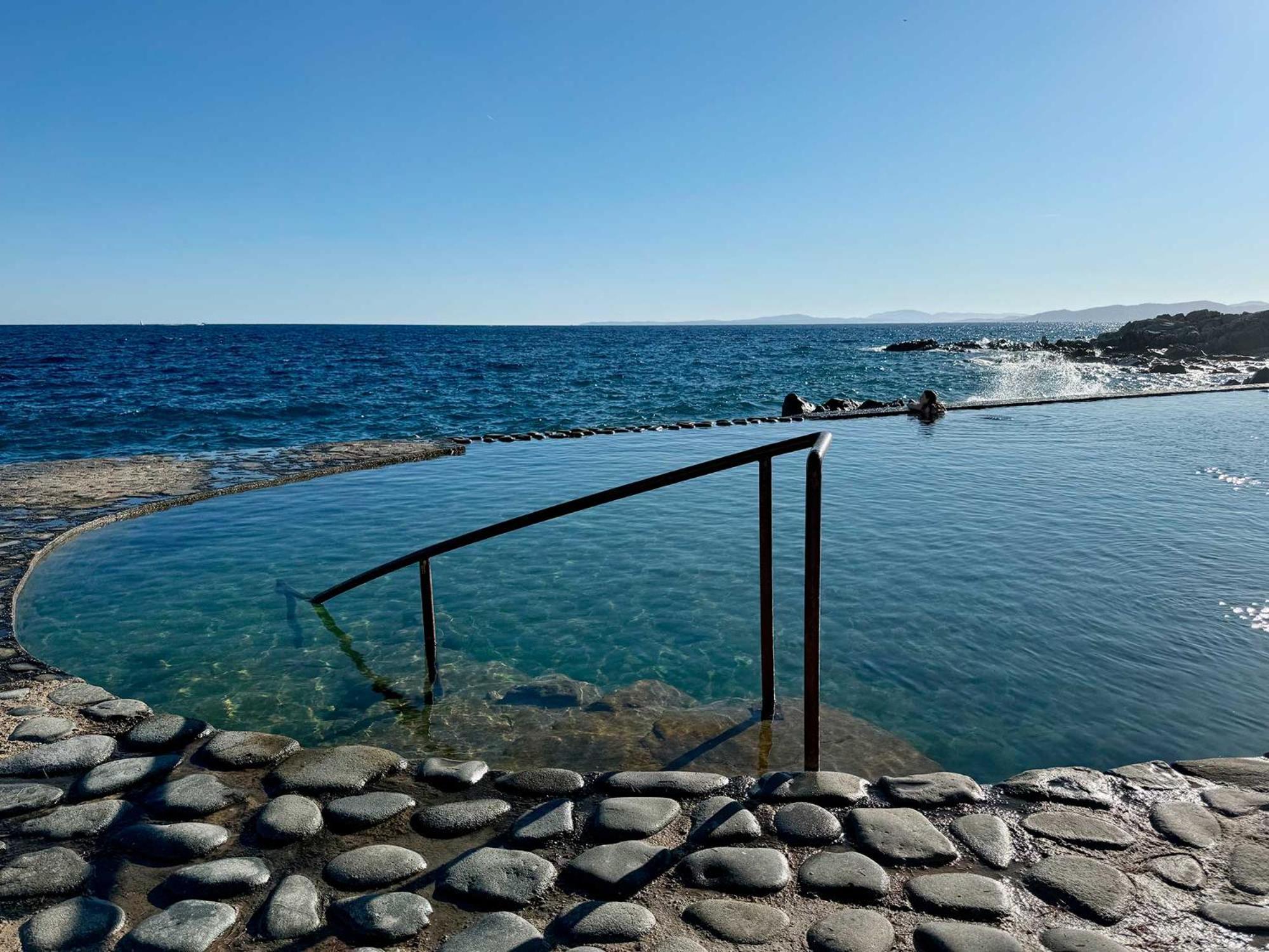 Luxury Family 2Br - Prime Location, Walk To Beach & Shopping, Sunny Balcony - Totolulu Cannes Hoche Ngoại thất bức ảnh